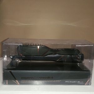 Straightener/Flat Iron